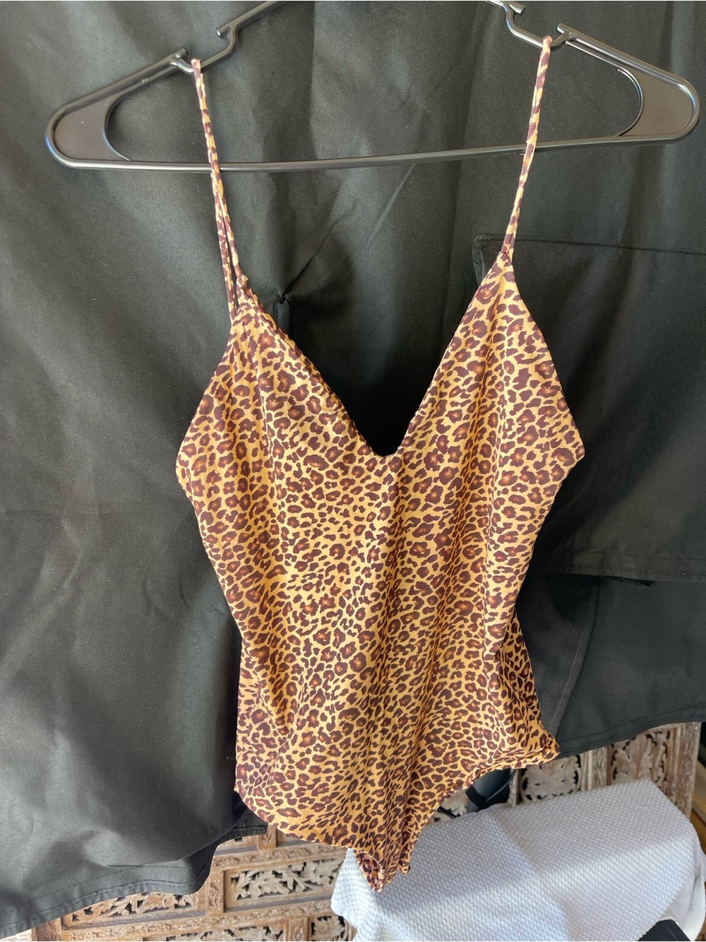 MAI Everyday wear Leopard Print V-Neck One-Piece Swimsuit